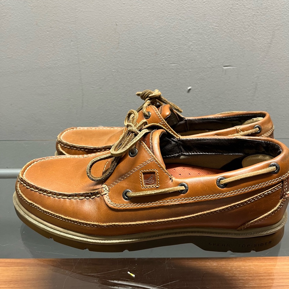 Sperry Tan and Brown Leather Slip-On Loafers with Moccasin Stitching